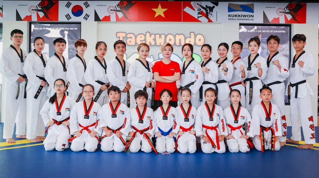 Team Taekwondo Kids ở cơ sở Quảng Ninh
